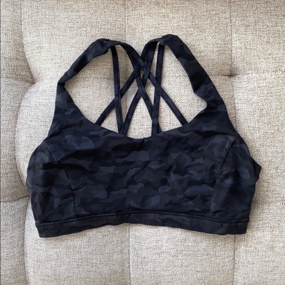 Lululemon Camo Free To Be Serene (C/D Cup Support)